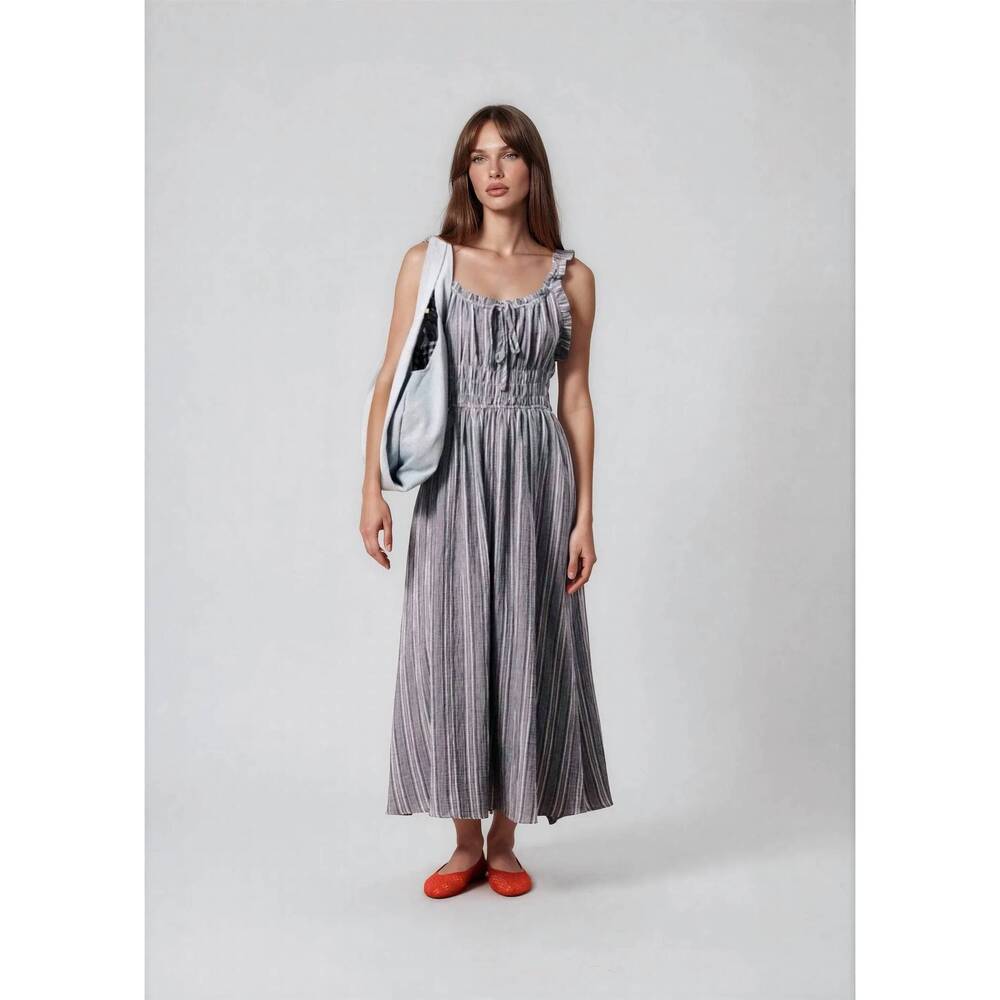NEW FRNCH obea midi dress in blue denim